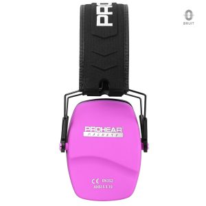 Casque rose isolant les bruits extérieurs